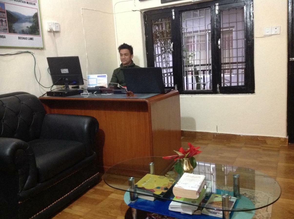 Hotel Direction Pokhara Bagian luar foto