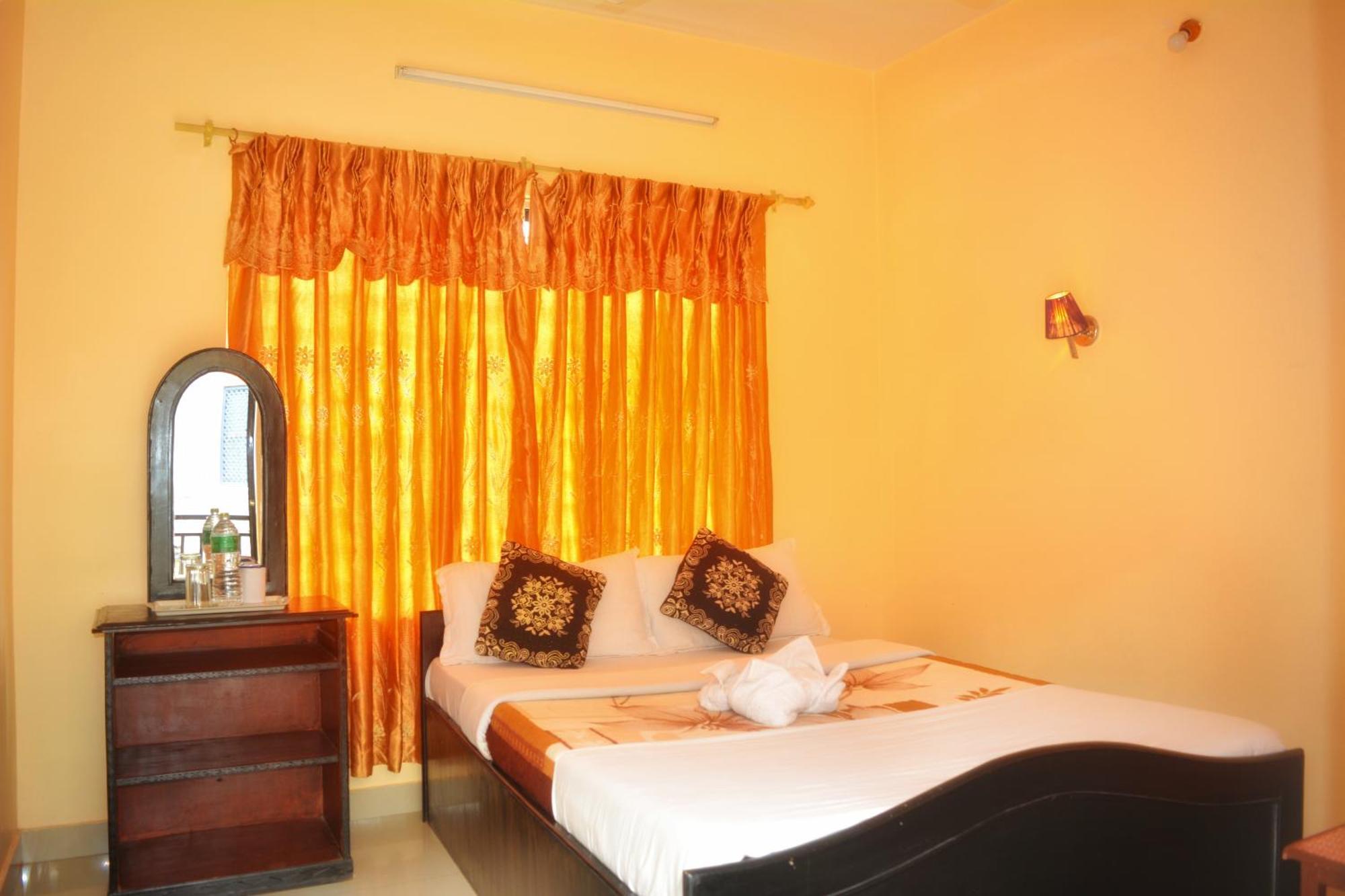 Hotel Direction Pokhara Bagian luar foto