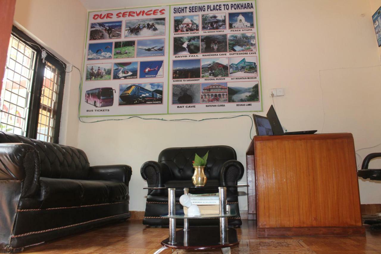 Hotel Direction Pokhara Bagian luar foto